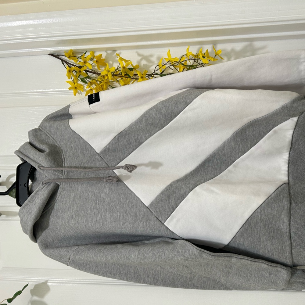 adidas Men's Gray and White hoodie new never worn o tag